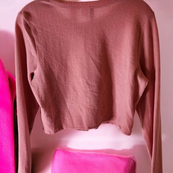 Divided by H&M Pink Crop Sweater | Size Large | Barbiecore Cozy Cute - Picture 3 of 12